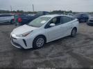 Toyota Prius L Image 12