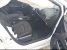 Toyota Prius L Image 3