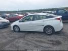 Toyota Prius L Image 13