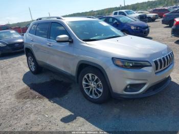  Salvage Jeep Cherokee