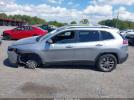 Jeep Cherokee Latitude Plus 4x4 Image 16