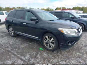  Salvage Nissan Pathfinder