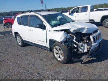  Salvage Jeep Compass