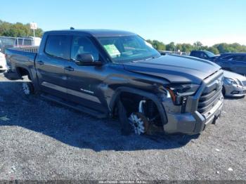  Salvage Toyota Tundra