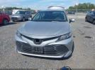 Toyota Camry Le Image 6