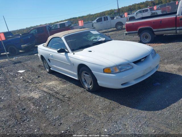  Salvage Ford Mustang