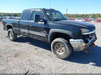  Salvage Chevrolet Silverado 2500
