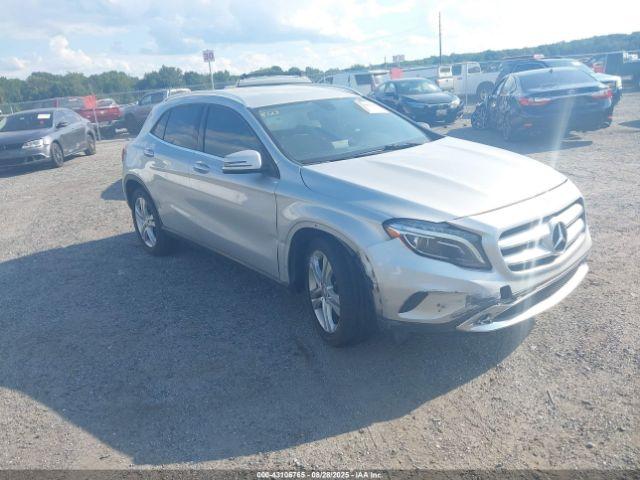  Salvage Mercedes-Benz GLA