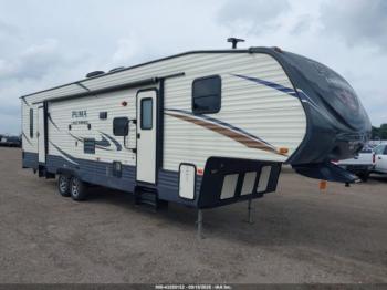  Salvage Palomino 5th Wheel
