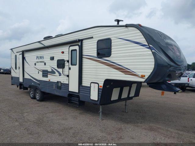  Salvage Palomino 5th Wheel