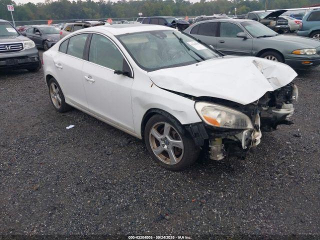  Salvage Volvo S60