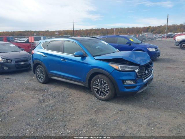  Salvage Hyundai TUCSON