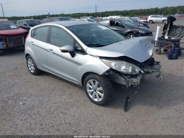 Salvage Ford Fiesta