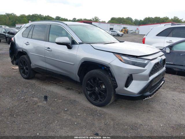  Salvage Toyota RAV4