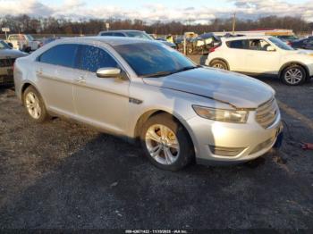  Salvage Ford Taurus