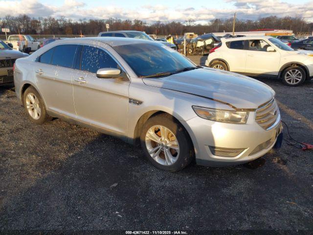  Salvage Ford Taurus