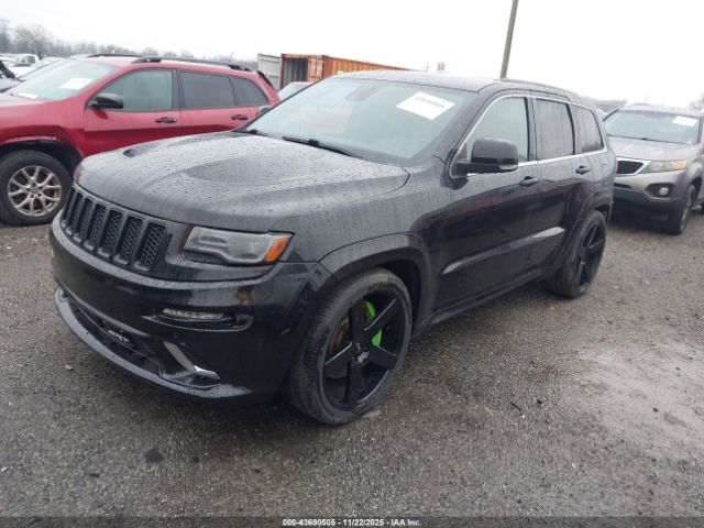 Jeep Grand Cherokee Srt8 Image 3