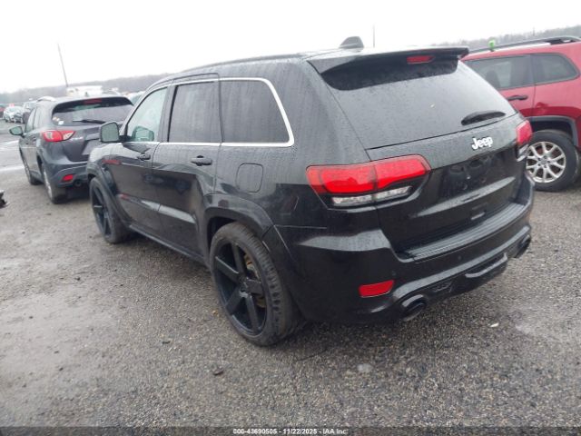 Jeep Grand Cherokee Srt8 Image 2