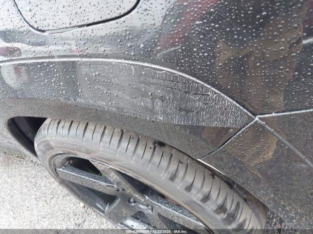 Jeep Grand Cherokee Srt8 Image 5