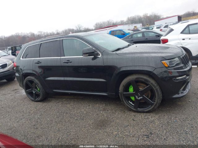 Jeep Grand Cherokee Srt8 Image 12