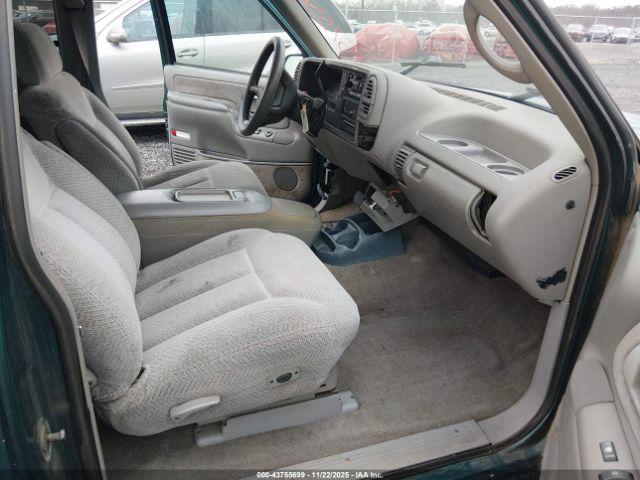 Chevrolet Gmt C1500 Image 9