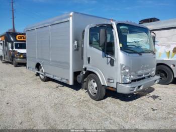  Salvage Isuzu Nrr