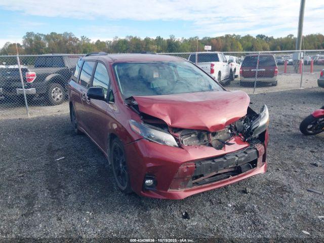 Salvage Toyota Sienna