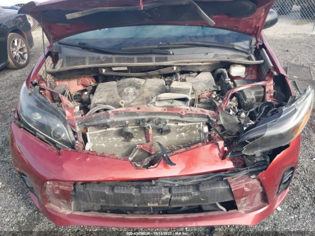 Toyota Sienna Se Image 9