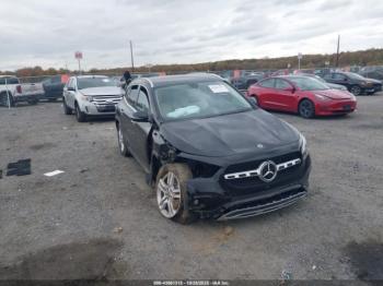  Salvage Mercedes-Benz GLA