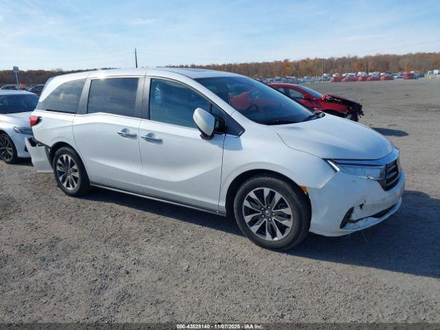  Salvage Honda Odyssey