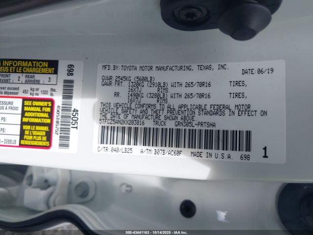 Toyota Tacoma Trd Pro Image 6