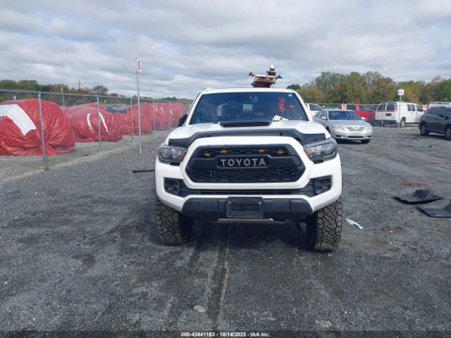 Toyota Tacoma Trd Pro Image 9