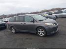 Toyota Sienna Le V6 8 Passenger Image 12