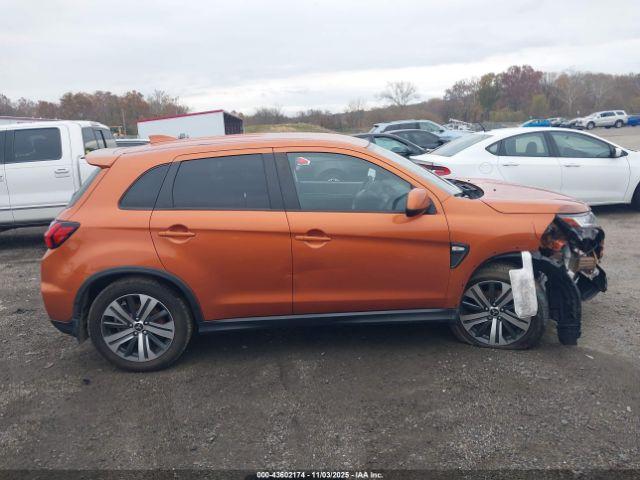 Mitsubishi Outlander 2.0 Es Image 8