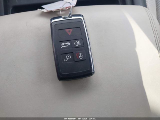 Land Rover Defender 110 X-dynamic Se Image 11