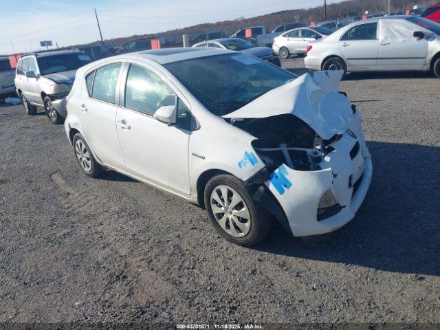  Salvage Toyota Prius c