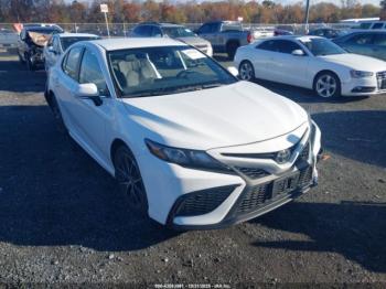  Salvage Toyota Camry
