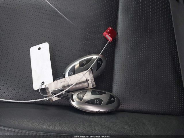 Hyundai SANTA FE Limited Image 9