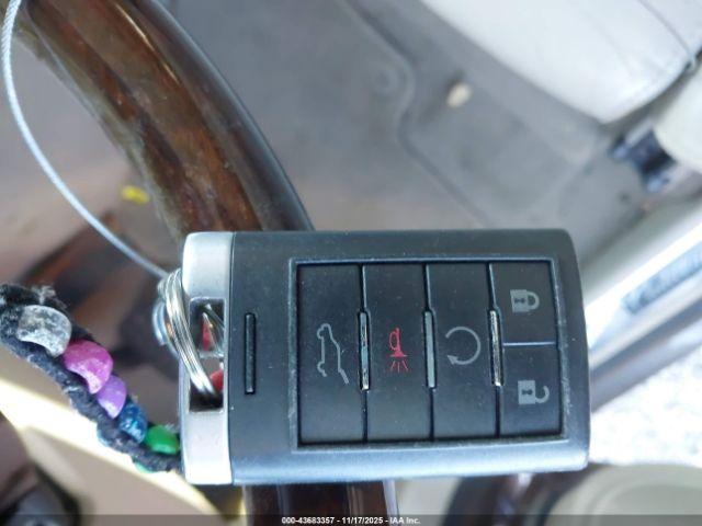 Cadillac SRX Performance Collection Image 20