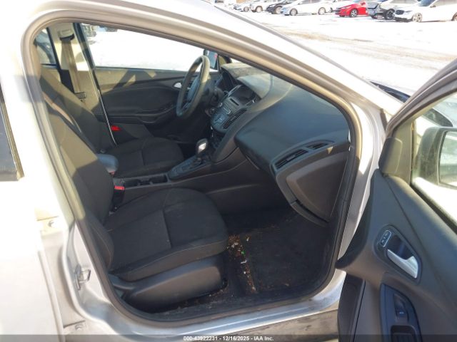 Ford Focus Se Image 2