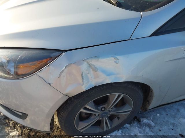 Ford Focus Se Image 8