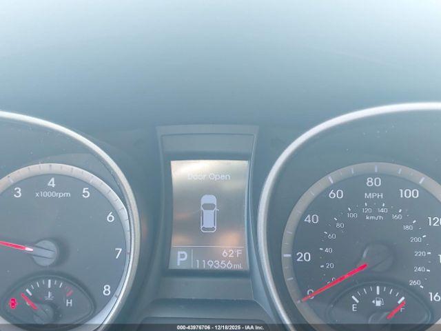 Hyundai SANTA FE Gls Image 5