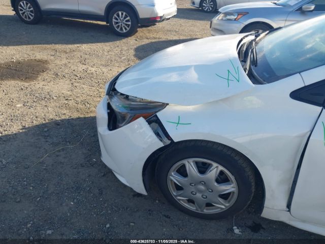 Toyota Corolla Le Image 5