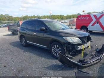  Salvage Nissan Pathfinder