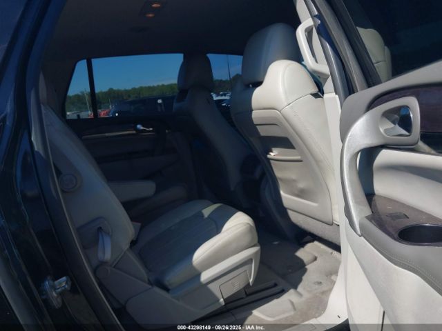 Buick Enclave Leather Image 3