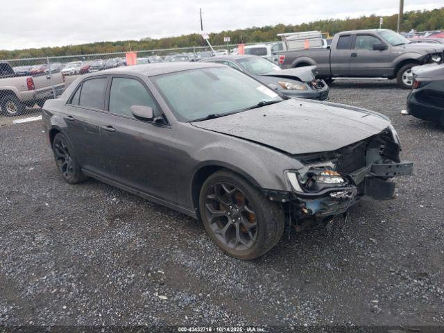  Salvage Chrysler 300