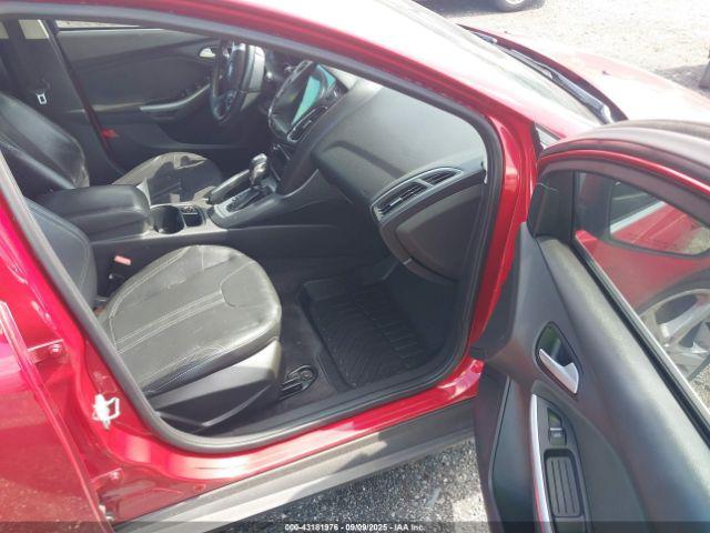 Ford Focus Titanium Image 4