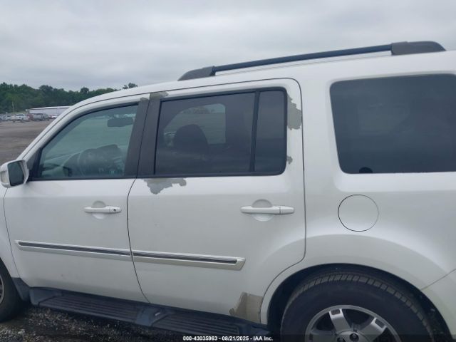 Honda Pilot Touring Image 6