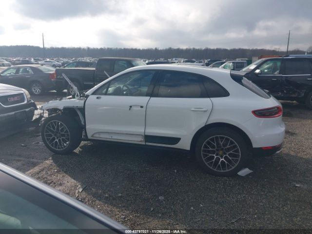 Porsche Macan Image 17