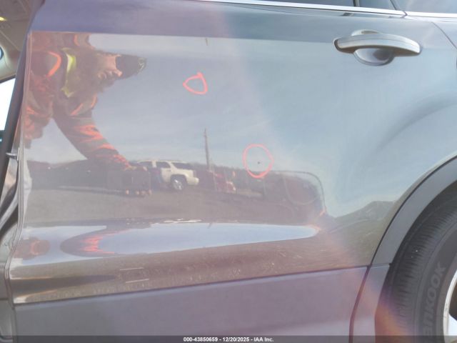 Ford Escape Se Image 3